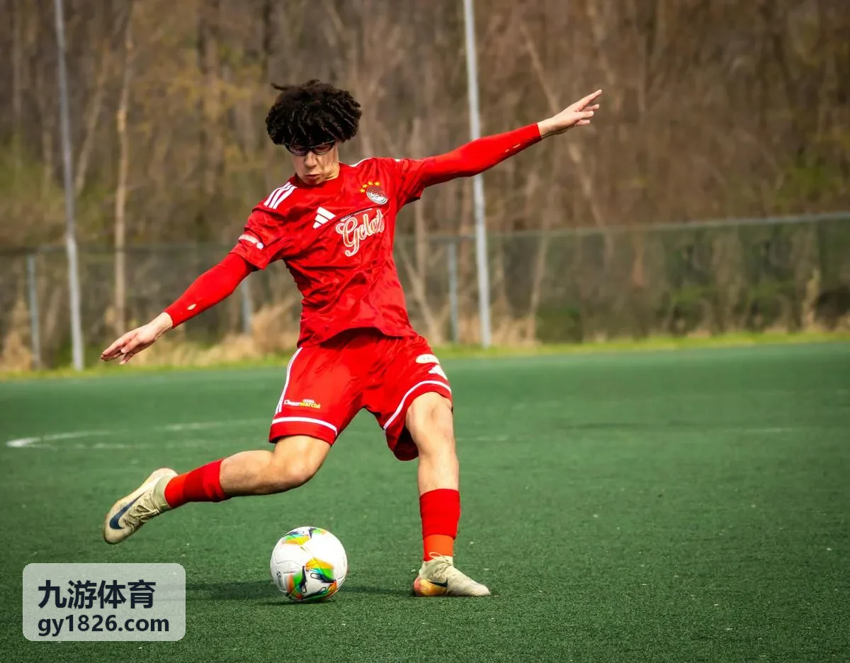 九游体育犯规纪律与伤停轮换数据示意